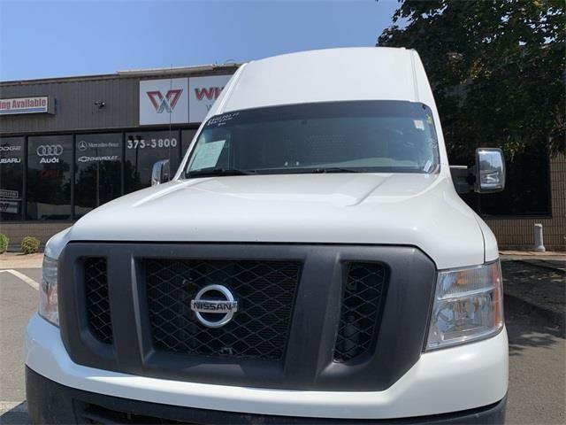 2014 Nissan Nv2500 Hd S, available for sale in Stratford, Connecticut | Wiz Leasing Inc. Stratford, Connecticut