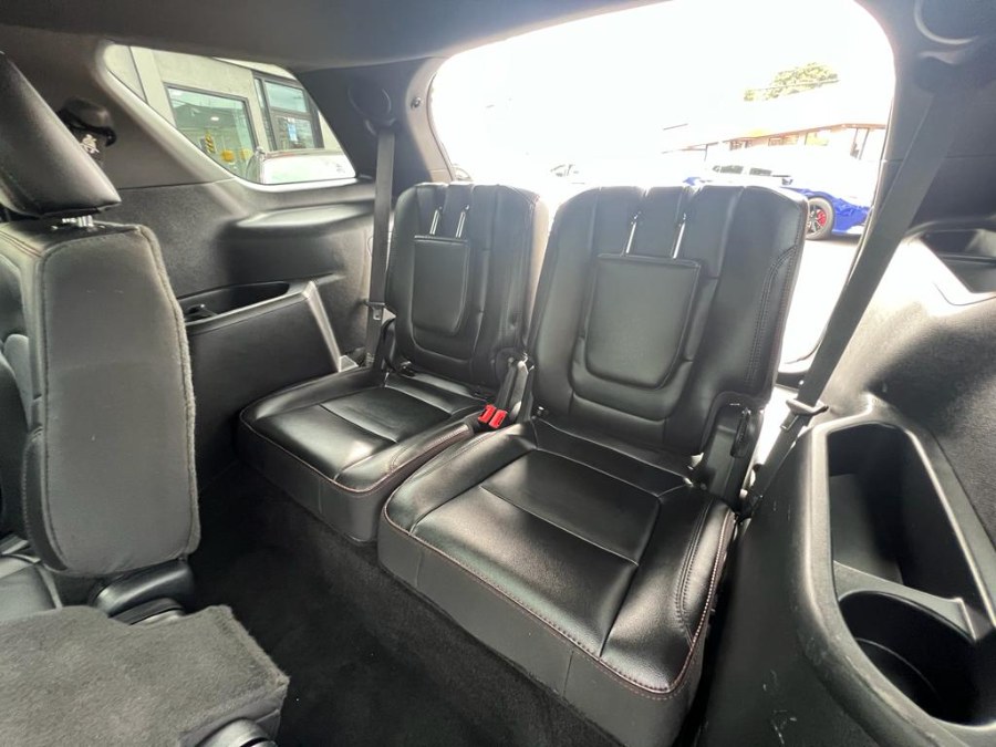 Used Ford Explorer Sport 4WD 2017 | New Star Motors. Peabody, Massachusetts Used Ford Explorer Sport 4WD 2017 | New Star Motors. Peabody, Massachusetts