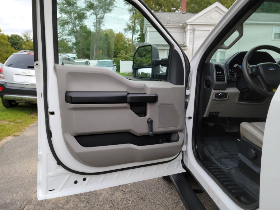 2017 Ford Super Duty F-250 SRW XL 2WD Reg Cab 8'' Box, available for sale in East Windsor, Connecticut | Toro Auto. East Windsor, Connecticut 2017 Ford Super Duty F-250 SRW XL 2WD Reg Cab 8'' Box, available for sale in East Windsor, Connecticut | Toro Auto. East Windsor, Connecticut