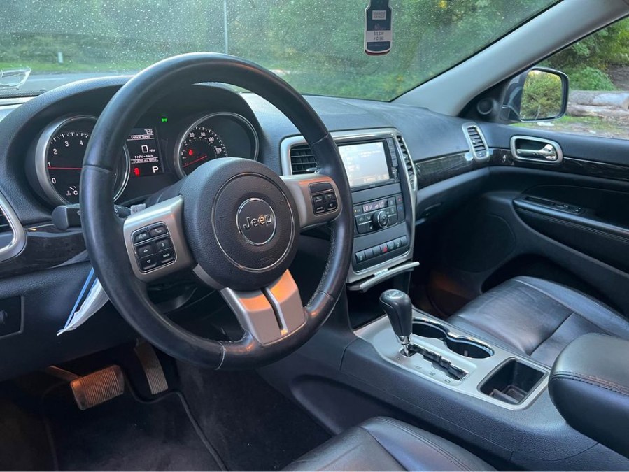 2013 Jeep Grand Cherokee 4WD 4dr Laredo, available for sale in Waterbury, Connecticut | WT Auto LLC. Waterbury, Connecticut 2013 Jeep Grand Cherokee 4WD 4dr Laredo, available for sale in Waterbury, Connecticut | WT Auto LLC. Waterbury, Connecticut
