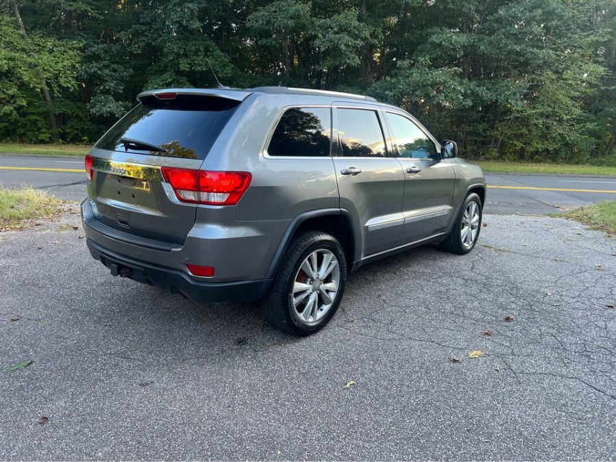 2013 Jeep Grand Cherokee 4WD 4dr Laredo, available for sale in Waterbury, Connecticut | WT Auto LLC. Waterbury, Connecticut 2013 Jeep Grand Cherokee 4WD 4dr Laredo, available for sale in Waterbury, Connecticut | WT Auto LLC. Waterbury, Connecticut