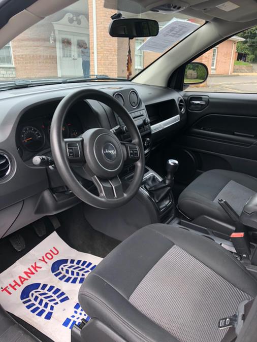2014 Jeep Compass 4WD 4dr Sport, available for sale in New Britain, Connecticut | Supreme Automotive. New Britain, Connecticut 2014 Jeep Compass 4WD 4dr Sport, available for sale in New Britain, Connecticut | Supreme Automotive. New Britain, Connecticut