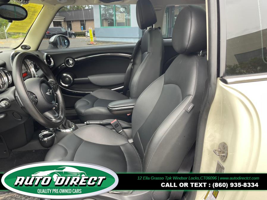 Used MINI Cooper Hardtop 2dr Cpe S 2011 | Auto Direct LLC. Windsor Locks, Connecticut Used MINI Cooper Hardtop 2dr Cpe S 2011 | Auto Direct LLC. Windsor Locks, Connecticut