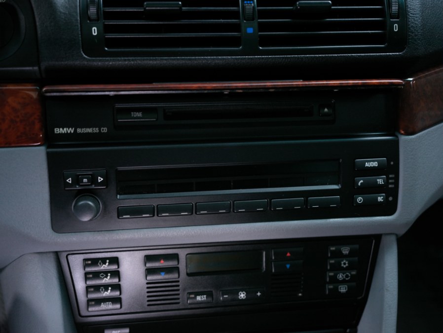 2002 BMW 5 Series 530i 4dr Sdn 5-Spd Manual, available for sale in North Salem, New York | Meccanic Shop North Inc. North Salem, New York 2002 BMW 5 Series 530i 4dr Sdn 5-Spd Manual, available for sale in North Salem, New York | Meccanic Shop North Inc. North Salem, New York
