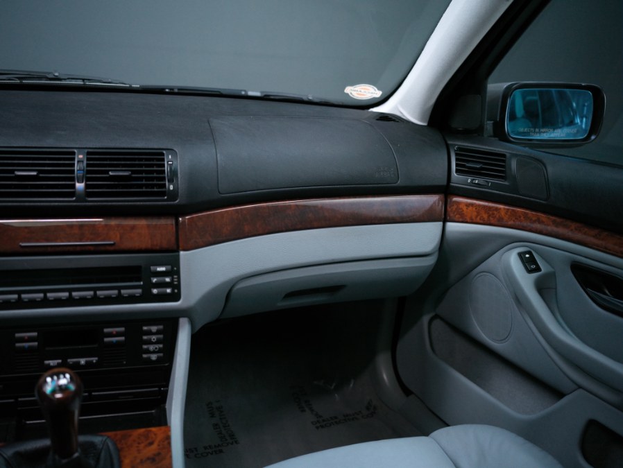 2002 BMW 5 Series 530i 4dr Sdn 5-Spd Manual, available for sale in North Salem, New York | Meccanic Shop North Inc. North Salem, New York 2002 BMW 5 Series 530i 4dr Sdn 5-Spd Manual, available for sale in North Salem, New York | Meccanic Shop North Inc. North Salem, New York