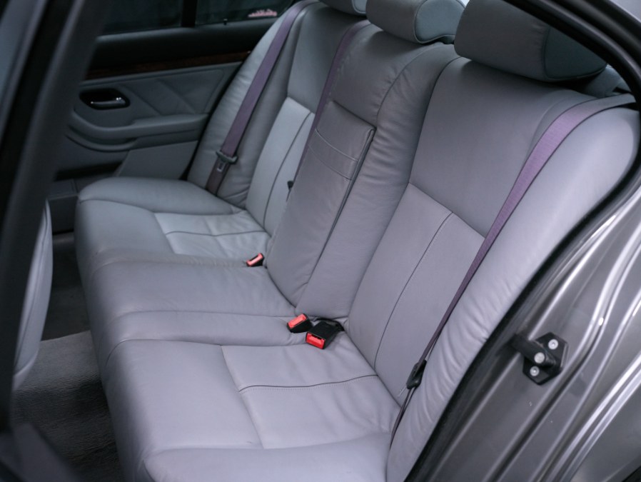 2002 BMW 5 Series 530i 4dr Sdn 5-Spd Manual, available for sale in North Salem, New York | Meccanic Shop North Inc. North Salem, New York 2002 BMW 5 Series 530i 4dr Sdn 5-Spd Manual, available for sale in North Salem, New York | Meccanic Shop North Inc. North Salem, New York