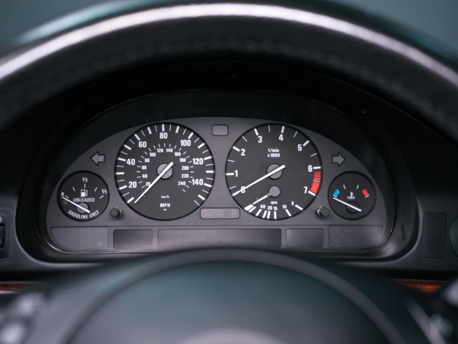 2002 BMW 5 Series 530i 4dr Sdn 5-Spd Manual, available for sale in North Salem, New York | Meccanic Shop North Inc. North Salem, New York 2002 BMW 5 Series 530i 4dr Sdn 5-Spd Manual, available for sale in North Salem, New York | Meccanic Shop North Inc. North Salem, New York
