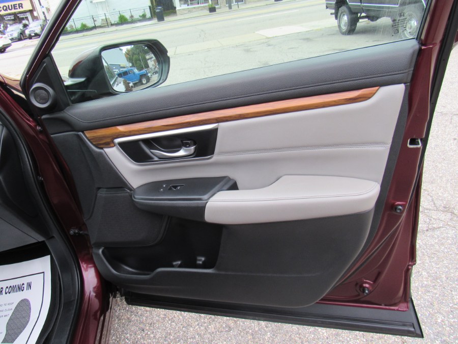 Used Honda CR-V EX-L 2019 | Hilario's Auto Sales Inc.. Worcester, Massachusetts Used Honda CR-V EX-L 2019 | Hilario's Auto Sales Inc.. Worcester, Massachusetts