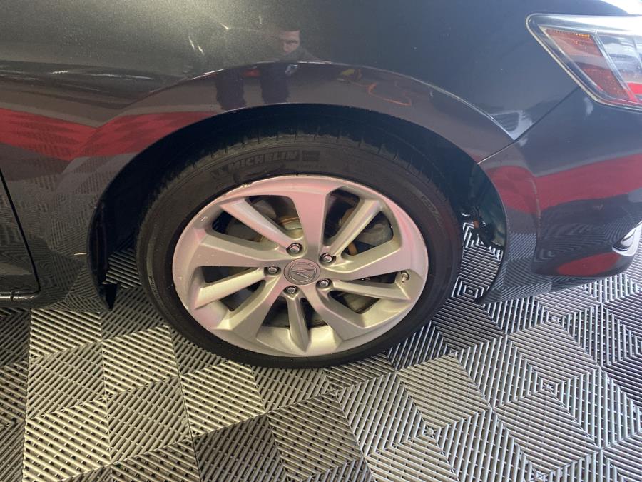 2016 Acura ILX 4dr Sdn w/Technology Plus Pkg, available for sale in West Babylon , New York | MP Motors Inc. West Babylon , New York 2016 Acura ILX 4dr Sdn w/Technology Plus Pkg, available for sale in West Babylon , New York | MP Motors Inc. West Babylon , New York