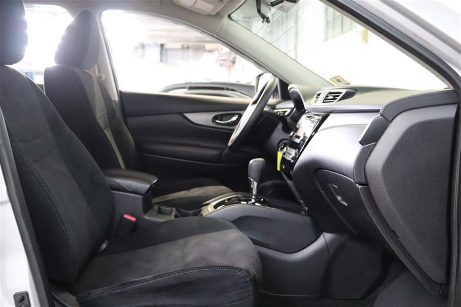 Used Nissan Rogue S 3RD ROW SEAT 2016 | Fast Track Motors. Paterson, New Jersey Used Nissan Rogue S 3RD ROW SEAT 2016 | Fast Track Motors. Paterson, New Jersey