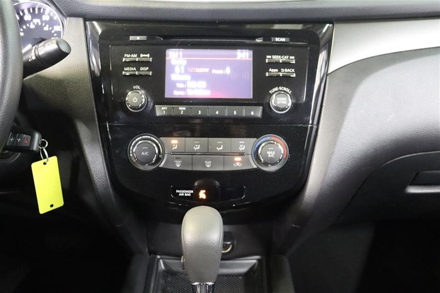 Used Nissan Rogue S 3RD ROW SEAT 2016 | Fast Track Motors. Paterson, New Jersey Used Nissan Rogue S 3RD ROW SEAT 2016 | Fast Track Motors. Paterson, New Jersey