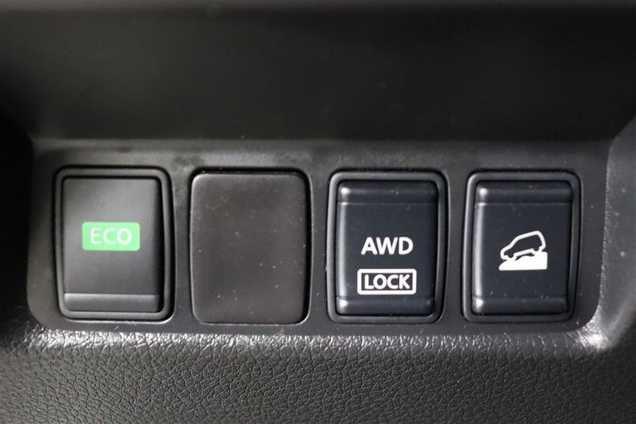 Used Nissan Rogue S 3RD ROW SEAT 2016 | Fast Track Motors. Paterson, New Jersey Used Nissan Rogue S 3RD ROW SEAT 2016 | Fast Track Motors. Paterson, New Jersey