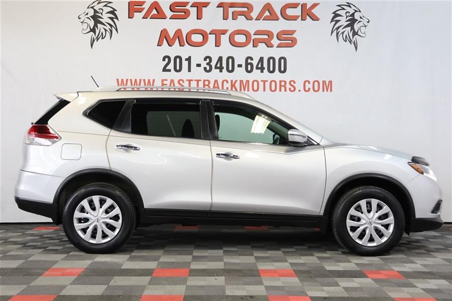 Used Nissan Rogue S 3RD ROW SEAT 2016 | Fast Track Motors. Paterson, New Jersey Used Nissan Rogue S 3RD ROW SEAT 2016 | Fast Track Motors. Paterson, New Jersey