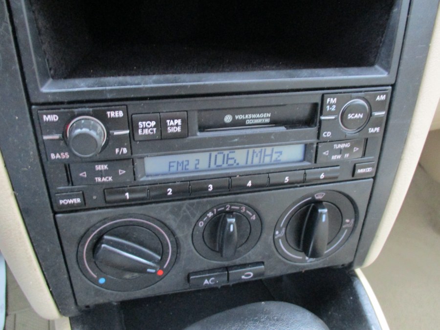 2002 Volkswagen Jetta Wagon 4dr Wgn GLS Auto, available for sale in West Babylon, New York | New Gen Auto Group. West Babylon, New York 2002 Volkswagen Jetta Wagon 4dr Wgn GLS Auto, available for sale in West Babylon, New York | New Gen Auto Group. West Babylon, New York