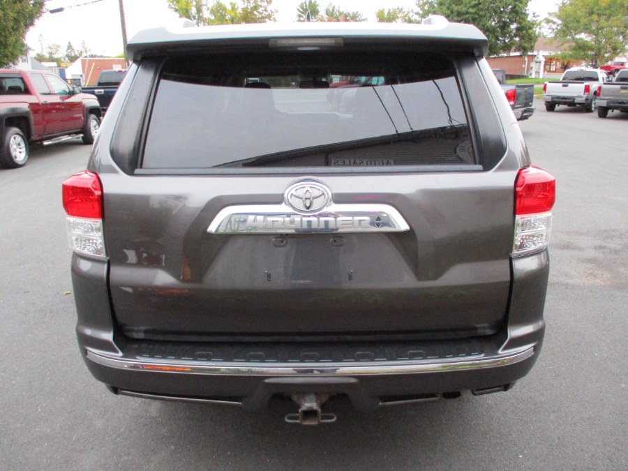 Used Toyota 4Runner 4WD 4dr V6 SR5 (Natl) 2010 | Suffield Auto Sales. Suffield, Connecticut