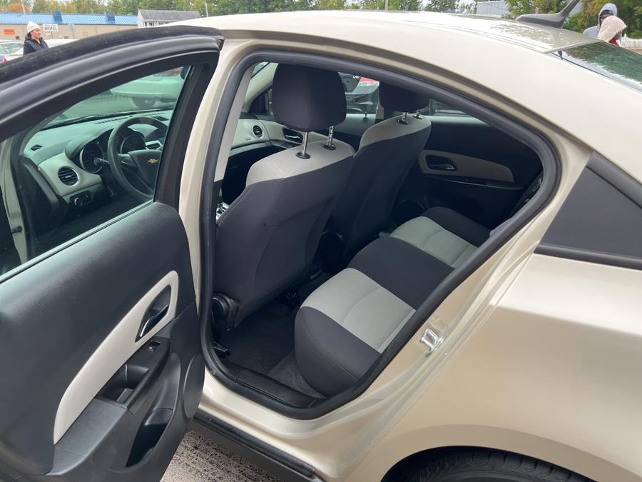 2014 Chevrolet Cruze 4dr Sdn Auto LS, available for sale in South Windsor , Connecticut | Ful-line Auto LLC. South Windsor , Connecticut 2014 Chevrolet Cruze 4dr Sdn Auto LS, available for sale in South Windsor , Connecticut | Ful-line Auto LLC. South Windsor , Connecticut