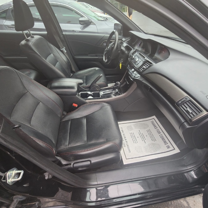 2017 Honda Accord Sedan Sport SE CVT, available for sale in Hamden, Connecticut | Adonai Auto Sales LLC. Hamden, Connecticut 2017 Honda Accord Sedan Sport SE CVT, available for sale in Hamden, Connecticut | Adonai Auto Sales LLC. Hamden, Connecticut