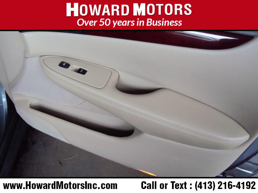 Used Lexus ES 330 4dr Sdn 2004 | Howard Motors. Springfield, Massachusetts Used Lexus ES 330 4dr Sdn 2004 | Howard Motors. Springfield, Massachusetts