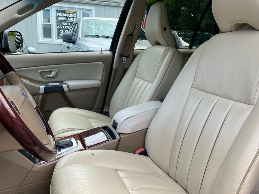 Used Volvo XC90 AWD 4dr Platinum 2013 | Lava Motors 2 Inc. Canton, Connecticut Used Volvo XC90 AWD 4dr Platinum 2013 | Lava Motors 2 Inc. Canton, Connecticut