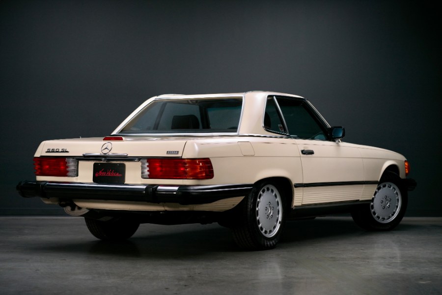 1988 Mercedes-Benz 560 Series 2dr Roadster 560SL, available for sale in North Salem, New York | Meccanic Shop North Inc. North Salem, New York 1988 Mercedes-Benz 560 Series 2dr Roadster 560SL, available for sale in North Salem, New York | Meccanic Shop North Inc. North Salem, New York
