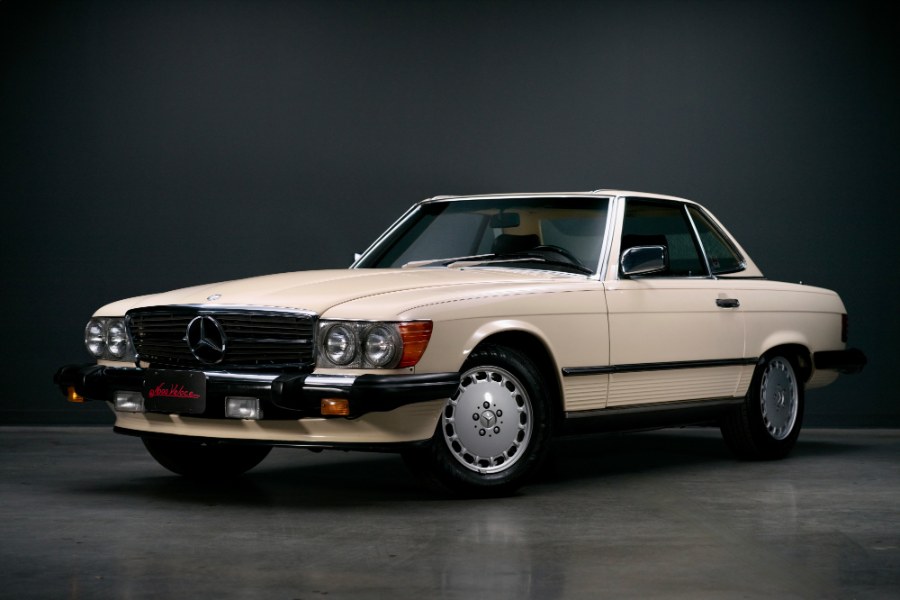 1988 Mercedes-Benz 560 Series 2dr Roadster 560SL, available for sale in North Salem, New York | Meccanic Shop North Inc. North Salem, New York 1988 Mercedes-Benz 560 Series 2dr Roadster 560SL, available for sale in North Salem, New York | Meccanic Shop North Inc. North Salem, New York