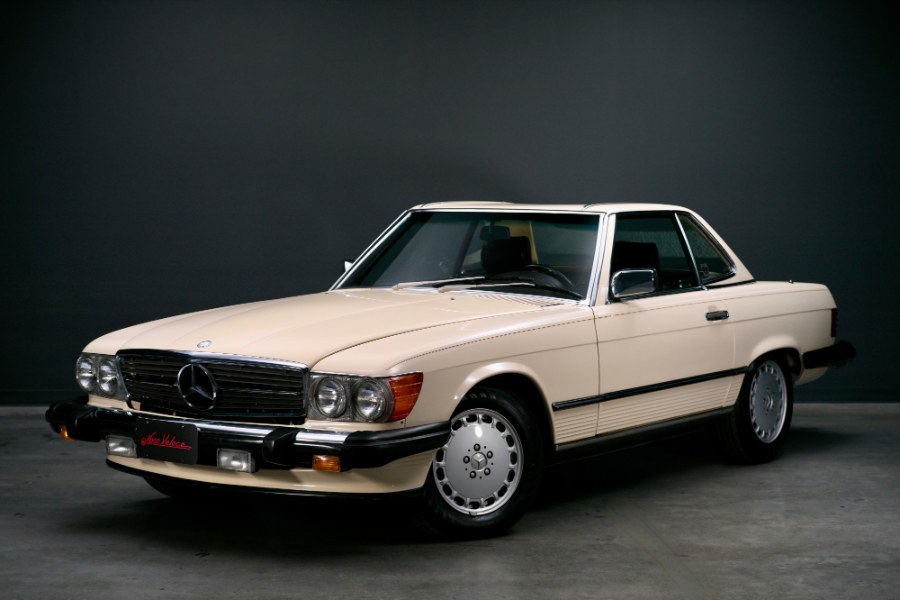 1988 Mercedes-Benz 560 Series 2dr Roadster 560SL, available for sale in North Salem, New York | Meccanic Shop North Inc. North Salem, New York 1988 Mercedes-Benz 560 Series 2dr Roadster 560SL, available for sale in North Salem, New York | Meccanic Shop North Inc. North Salem, New York
