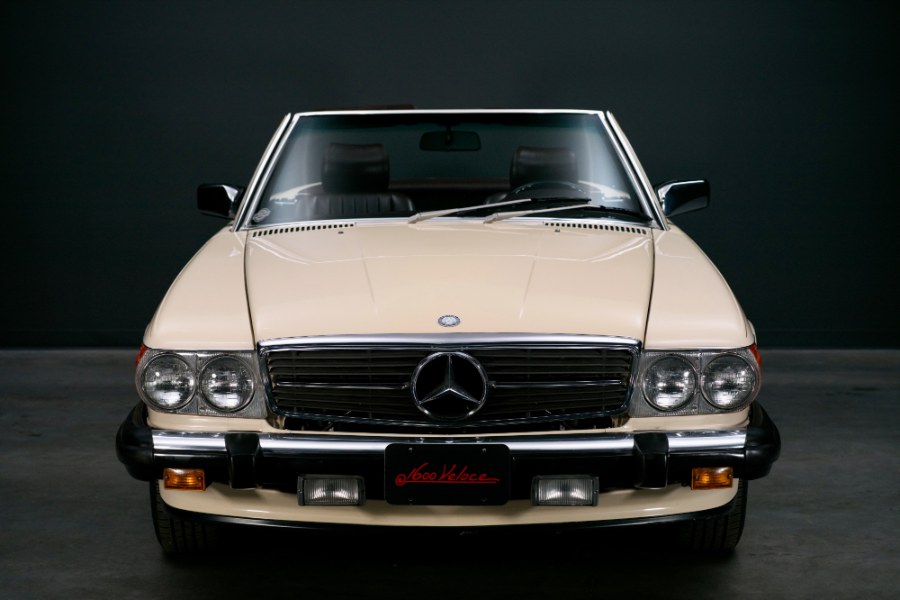 1988 Mercedes-Benz 560 Series 2dr Roadster 560SL, available for sale in North Salem, New York | Meccanic Shop North Inc. North Salem, New York 1988 Mercedes-Benz 560 Series 2dr Roadster 560SL, available for sale in North Salem, New York | Meccanic Shop North Inc. North Salem, New York