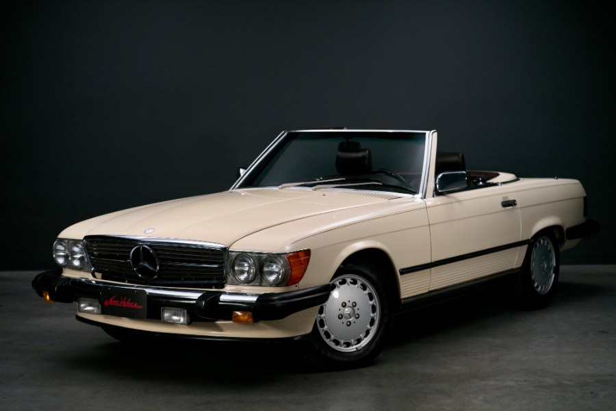 1988 Mercedes-Benz 560 Series 2dr Roadster 560SL, available for sale in North Salem, New York | Meccanic Shop North Inc. North Salem, New York 1988 Mercedes-Benz 560 Series 2dr Roadster 560SL, available for sale in North Salem, New York | Meccanic Shop North Inc. North Salem, New York