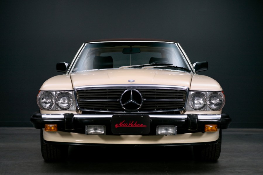 1988 Mercedes-Benz 560 Series 2dr Roadster 560SL, available for sale in North Salem, New York | Meccanic Shop North Inc. North Salem, New York 1988 Mercedes-Benz 560 Series 2dr Roadster 560SL, available for sale in North Salem, New York | Meccanic Shop North Inc. North Salem, New York