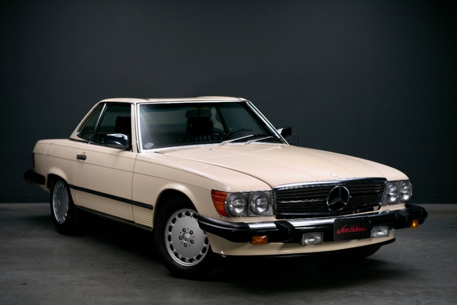 1988 Mercedes-Benz 560 Series 2dr Roadster 560SL, available for sale in North Salem, New York | Meccanic Shop North Inc. North Salem, New York 1988 Mercedes-Benz 560 Series 2dr Roadster 560SL, available for sale in North Salem, New York | Meccanic Shop North Inc. North Salem, New York