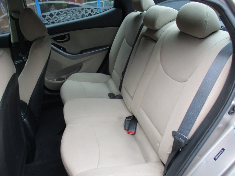 Used Hyundai Elantra 4dr Sdn Auto SE (Alabama Plant) 2016 | Cos Central Auto. Meriden, Connecticut Used Hyundai Elantra 4dr Sdn Auto SE (Alabama Plant) 2016 | Cos Central Auto. Meriden, Connecticut