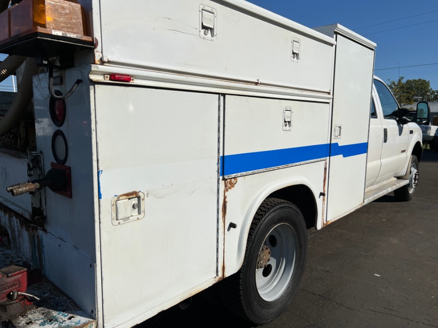 2003 Ford Super Duty F-450 DRW Crew Cab 200" WB 84" CA XL, available for sale in Ortonville, Michigan | Marsh Auto Sales LLC. Ortonville, Michigan 2003 Ford Super Duty F-450 DRW Crew Cab 200" WB 84" CA XL, available for sale in Ortonville, Michigan | Marsh Auto Sales LLC. Ortonville, Michigan