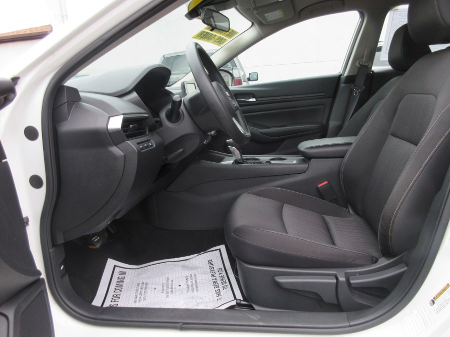 2021 Nissan Altima 2.5 S Sedan, available for sale in Linden, New Jersey | Route 27 Auto Mall. Linden, New Jersey 2021 Nissan Altima 2.5 S Sedan, available for sale in Linden, New Jersey | Route 27 Auto Mall. Linden, New Jersey
