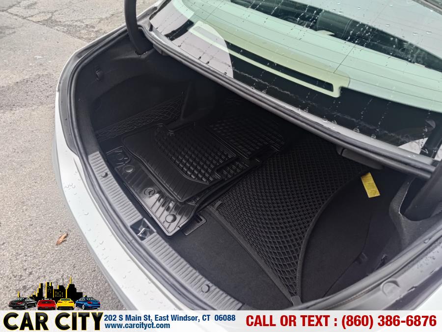 Used Mercedes-Benz C-Class 4dr Sdn C 300 Luxury 4MATIC 2015 | Car City LLC. East Windsor, Connecticut Used Mercedes-Benz C-Class 4dr Sdn C 300 Luxury 4MATIC 2015 | Car City LLC. East Windsor, Connecticut