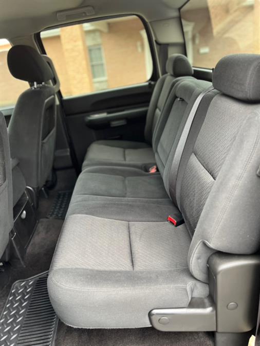 2013 GMC Sierra 1500 4WD Crew Cab 143.5" SLE, available for sale in New Britain, Connecticut | Supreme Automotive. New Britain, Connecticut 2013 GMC Sierra 1500 4WD Crew Cab 143.5" SLE, available for sale in New Britain, Connecticut | Supreme Automotive. New Britain, Connecticut