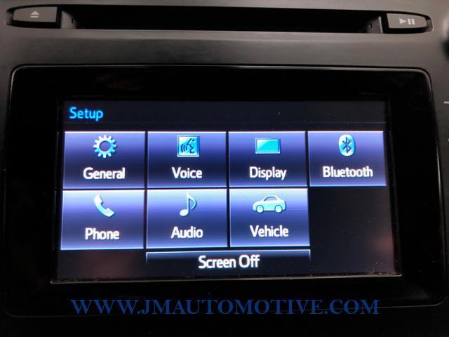 2019 Toyota Highlander LE V6 AWD, available for sale in Naugatuck, Connecticut | J&M Automotive Sls&Svc LLC. Naugatuck, Connecticut 2019 Toyota Highlander LE V6 AWD, available for sale in Naugatuck, Connecticut | J&M Automotive Sls&Svc LLC. Naugatuck, Connecticut