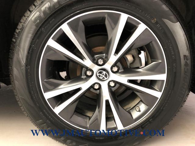 2019 Toyota Highlander LE V6 AWD, available for sale in Naugatuck, Connecticut | J&M Automotive Sls&Svc LLC. Naugatuck, Connecticut 2019 Toyota Highlander LE V6 AWD, available for sale in Naugatuck, Connecticut | J&M Automotive Sls&Svc LLC. Naugatuck, Connecticut