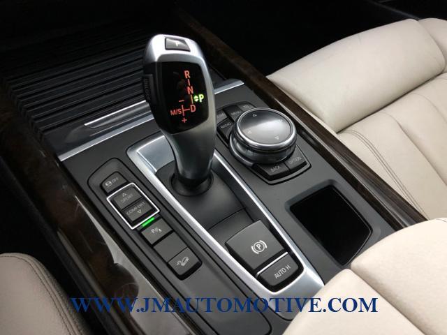 2014 BMW X5 AWD 4dr xDrive35i, available for sale in Naugatuck, Connecticut | J&M Automotive Sls&Svc LLC. Naugatuck, Connecticut 2014 BMW X5 AWD 4dr xDrive35i, available for sale in Naugatuck, Connecticut | J&M Automotive Sls&Svc LLC. Naugatuck, Connecticut
