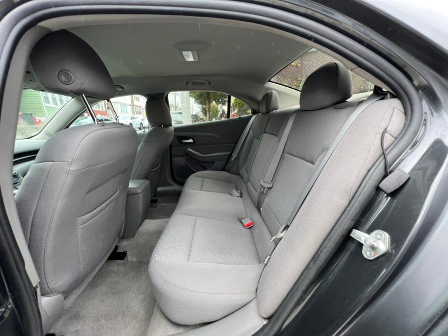 Used Chevrolet Malibu 4dr Sdn LS w/1FL 2014 | Sunrise Autoland. Jamaica, New York Used Chevrolet Malibu 4dr Sdn LS w/1FL 2014 | Sunrise Autoland. Jamaica, New York