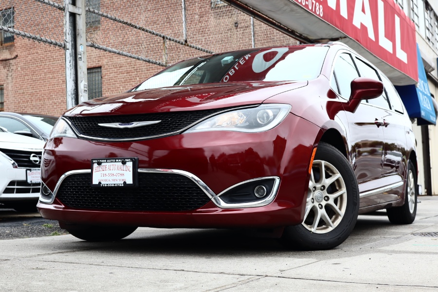 2020 Chrysler Pacifica Touring L FWD, available for sale in Jamaica, New York | Hillside Auto Mall Inc.. Jamaica, New York