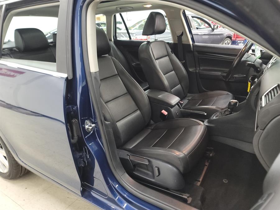 2013 Volkswagen Jetta SportWagen 4dr DSG TDI w/Sunroof, available for sale in West Haven, Connecticut | Auto Fair Inc.. West Haven, Connecticut 2013 Volkswagen Jetta SportWagen 4dr DSG TDI w/Sunroof, available for sale in West Haven, Connecticut | Auto Fair Inc.. West Haven, Connecticut