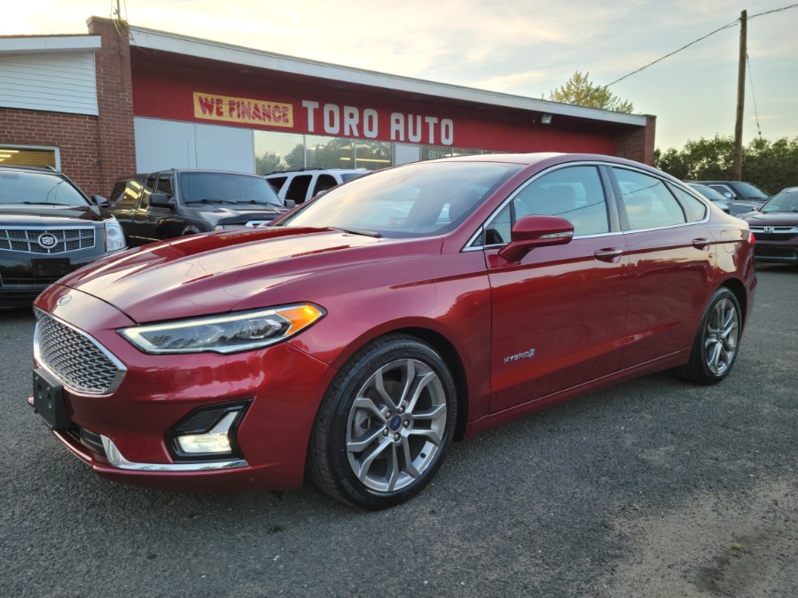 2019 Ford Fusion Hybrid Titanium FWD Navi Leather Sunroof, available for sale in East Windsor, Connecticut | Toro Auto. East Windsor, Connecticut