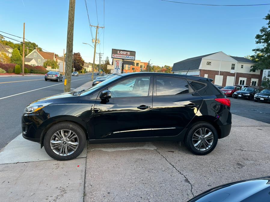 2015 Hyundai Tucson AWD 4dr GLS, available for sale in Manchester, Connecticut | Carsonmain LLC. Manchester, Connecticut 2015 Hyundai Tucson AWD 4dr GLS, available for sale in Manchester, Connecticut | Carsonmain LLC. Manchester, Connecticut