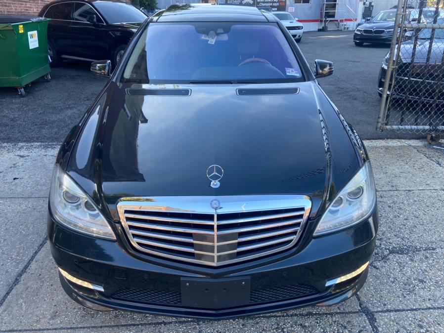 Used Mercedes-Benz S-Class 4dr Sdn S550 4MATIC 2012 | Champion Used Auto Sales LLC. Newark, New Jersey Used Mercedes-Benz S-Class 4dr Sdn S550 4MATIC 2012 | Champion Used Auto Sales LLC. Newark, New Jersey