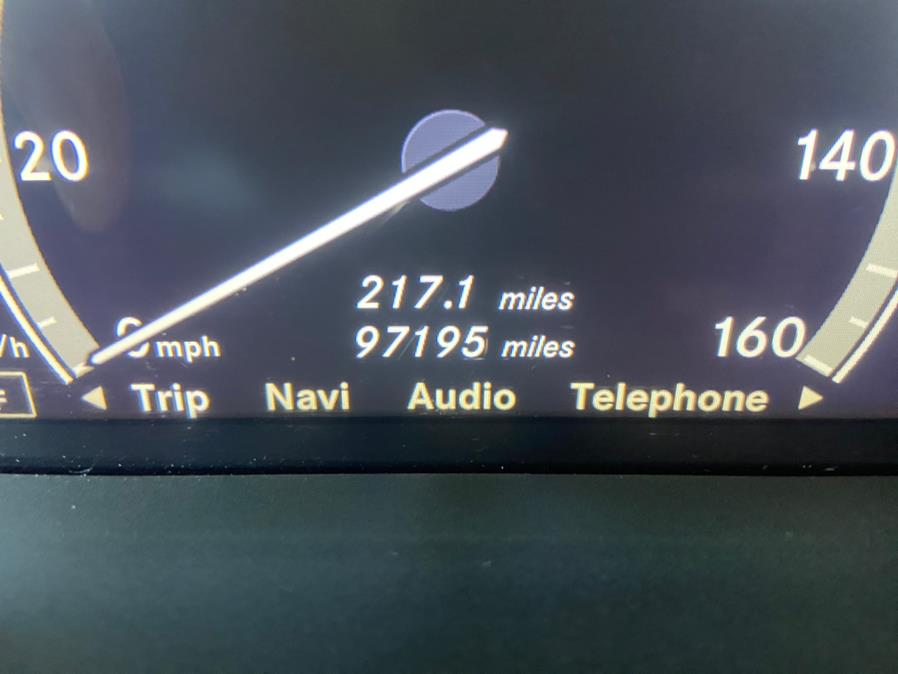 Used Mercedes-Benz S-Class 4dr Sdn S550 4MATIC 2012 | Champion Used Auto Sales LLC. Newark, New Jersey Used Mercedes-Benz S-Class 4dr Sdn S550 4MATIC 2012 | Champion Used Auto Sales LLC. Newark, New Jersey