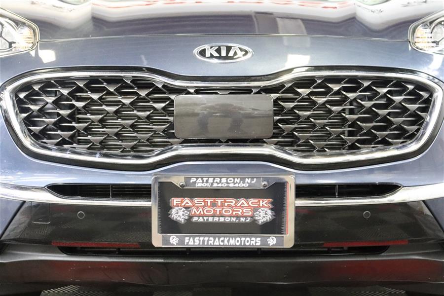 2022 Kia Sportage EX, available for sale in Paterson, New Jersey | Fast Track Motors. Paterson, New Jersey 2022 Kia Sportage EX, available for sale in Paterson, New Jersey | Fast Track Motors. Paterson, New Jersey