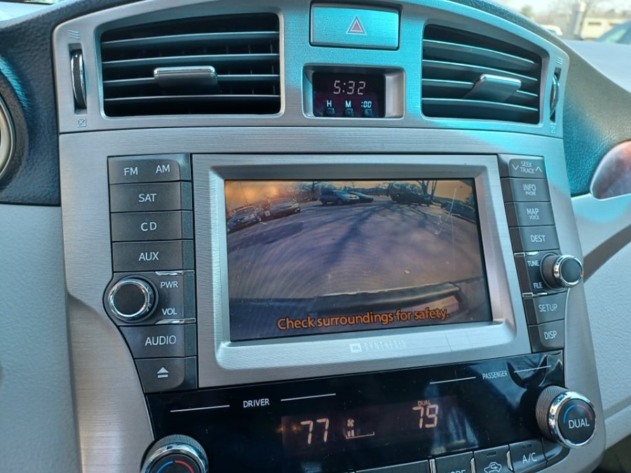 Used Toyota Avalon 4dr Sdn 2011 | Payless Auto Sale. South Hadley, Massachusetts Used Toyota Avalon 4dr Sdn 2011 | Payless Auto Sale. South Hadley, Massachusetts