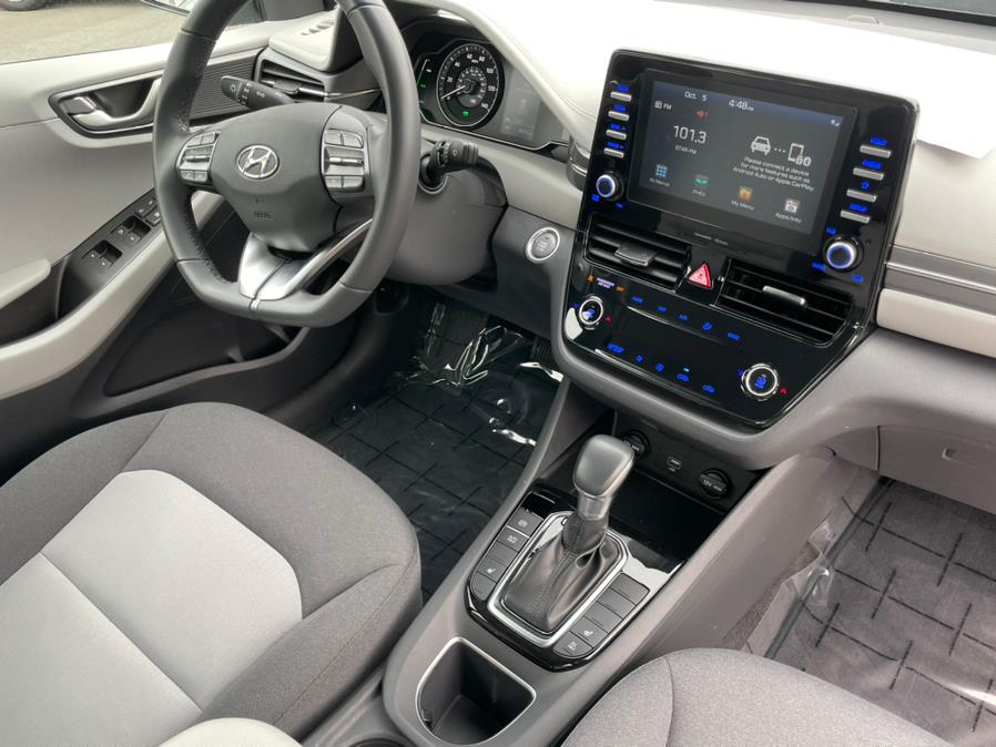 Used Hyundai Ioniq Plug-In Hybrid SE 2020 | Green Light Auto Wholesale. Daly City, California Used Hyundai Ioniq Plug-In Hybrid SE 2020 | Green Light Auto Wholesale. Daly City, California