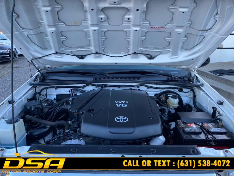 2012 Toyota Tacoma 4WD Double Cab V6 AT (Natl), available for sale in Commack, New York | DSA Motor Sports Corp. Commack, New York 2012 Toyota Tacoma 4WD Double Cab V6 AT (Natl), available for sale in Commack, New York | DSA Motor Sports Corp. Commack, New York
