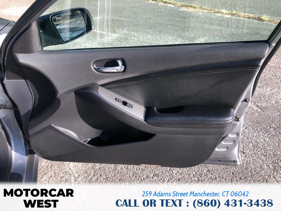 2007 Nissan Altima 4dr Sdn V6 CVT 3.5 SE, available for sale in Manchester, Connecticut | Motorcar West. Manchester, Connecticut 2007 Nissan Altima 4dr Sdn V6 CVT 3.5 SE, available for sale in Manchester, Connecticut | Motorcar West. Manchester, Connecticut